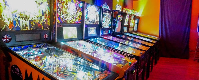 Awesome Retro Arcade - Gatlinburg Pinball Museum - Best Value In